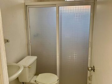 CASA EN VENTA DE 3 RECAMARAS EN LA COLONIA COLINAS DEL CARMEN, al sur de la ciudad
