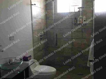 Renta Casa Campestre Amoblada sector Cerritos Pereira