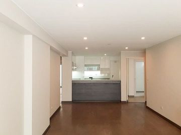 SE VENDE EXCLUSIVO DEPARTAMENTO EN PRIMER PISO MIRAFLORES