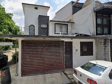 SE VENDE EXCELENTE CASA, MARIPOSAS VILLA HERMOSA TABASCO