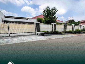Dijual Rumah Lingkungan Komplek Hook Jalan Raya Jatiwaringin, Cipinang Melayu Jakarta Timur [AR078]