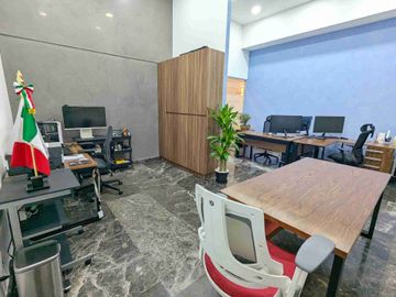 OFICINA EN VENTA PARK PEDREGAL