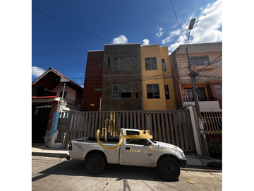 Casas de Venta en Cuenca Casa Comercial sector Empresa Electrica, cerca del Totoracocha
