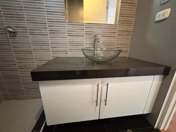 Vendo Departamento en Lince, Límite con San Isidro