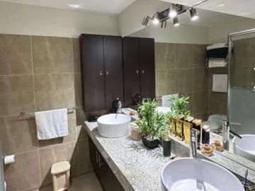 VENTA DEPARTAMENTO EN SAN ISIDRO EN ZONA DE PARQUES