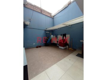 En Ocasion Venta De Hermoso Departamento Duplex En San Martin De Porres S/. 685,900.00 - $ 190,000.00