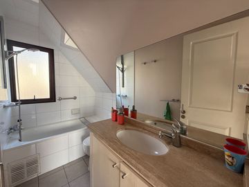 ¡Gran Oportunidad! Hermosa Casa en Condominio Alto Macul