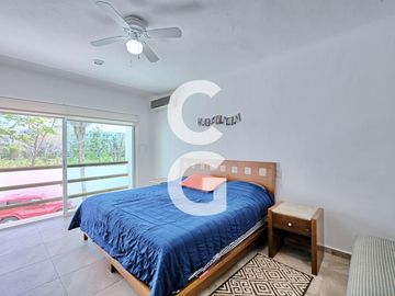Departamento en Venta en Cancún en Res. Lagos del Sol Xik Nal con 3 Recámaras