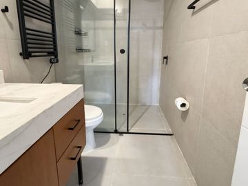 Departamento en alquiler totalmente amoblado – San Isidro