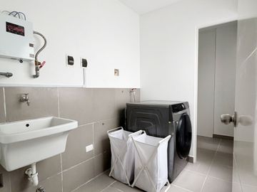 Departamento en alquiler totalmente amoblado – San Isidro