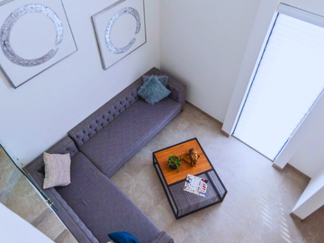 CASA EN VENTA RECAMARA EN PLANTA BAJA, JARDIN GRANDE.