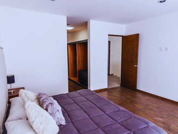 CASA EN VENTA RECAMARA EN PLANTA BAJA, JARDIN GRANDE.
