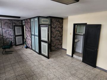Oficina en Alquiler en el Centro de Guayaquil, Av Rumichaca