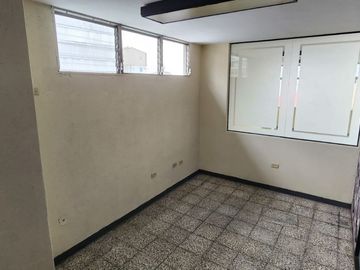 Oficina en Alquiler en el Centro de Guayaquil, Av Rumichaca