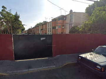 DEPARTAMENTO de oportunidad en LOMAS DE SAN LORENZO, IZTAPALAPA ✨🏡💵