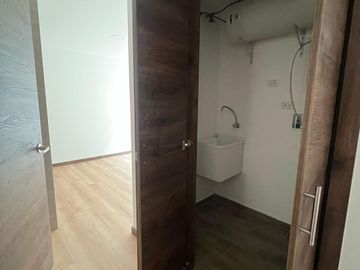 DEPARTAMENTO EN VENTA, 81m2 EN SAN ISIDRO DEL INCA
