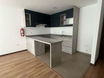 DEPARTAMENTO EN VENTA, 81m2 EN SAN ISIDRO DEL INCA