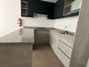 DEPARTAMENTO EN VENTA, 81m2 EN SAN ISIDRO DEL INCA