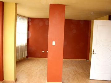 ✅📍Los Keñuales - Esquina Se VENDE Casa 2 Pisos