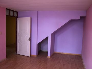 ✅📍Los Keñuales - Esquina Se VENDE Casa 2 Pisos