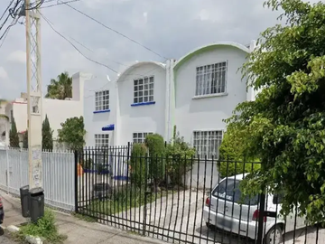 Casa en venta en Av. Camino Real, Fracc. Valle Real, Corregidora, Querétaro