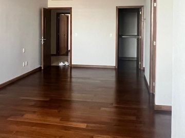 Departamento en Venta/Renta en Torre Livorno