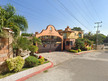 Espectacular Casa Ubicada En Residencial Exclusivo, En Xochitepec, Morelos