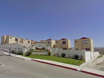 CASA EN VENTA, RECIDENCIAL BARCELONA, TIJUANA