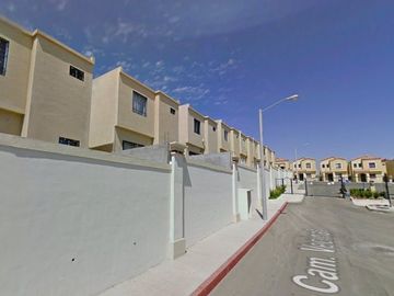 CASA EN VENTA, RECIDENCIAL BARCELONA, TIJUANA