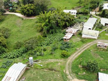 Vendo Finca Avícola en Silvania, Cundinamarca