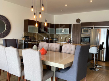 Hermoso departamento en venta en Loma Antigua.