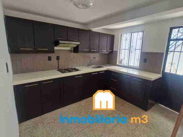 Tu nuevo hogar te espera en Infonavit San Nicolás!
📍 Calle 2, Casa – C.P. 94540, Córdoba, Ver.