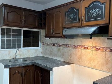 Vendo casa 1 planta en Urbanizacion San Patricio (Machala)