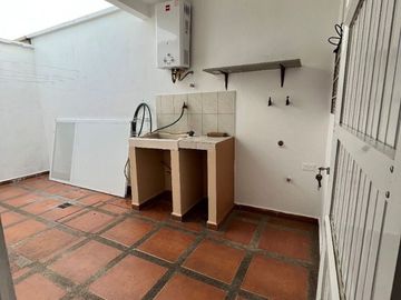 Vendo casa 1 planta en Urbanizacion San Patricio (Machala)