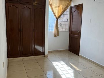 Vendo casa 1 planta en Urbanizacion San Patricio (Machala)