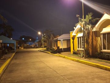 Vendo casa 1 planta en Urbanizacion San Patricio (Machala)