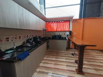 Venta casa dos niveles más Apartaestudio Sector Terranova-Pereira