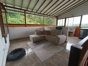 Venta casa dos niveles más Apartaestudio Sector Terranova-Pereira