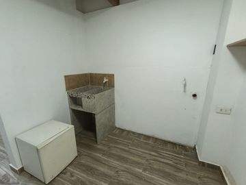 Venta casa dos niveles más Apartaestudio Sector Terranova-Pereira