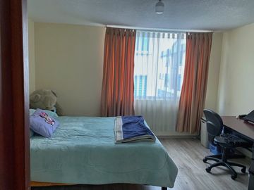 VENTA DE CASA CONJUNTO LE CHALET, AMAGASI DEL INCA, EMBAJADA AMERICANA