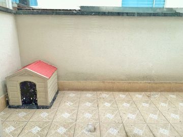 VENTA DE CASA CONJUNTO LE CHALET, AMAGASI DEL INCA, EMBAJADA AMERICANA