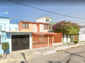Venta de casa en Bosques De Ecatepec, Ecatepec De Morelos, Estado De México