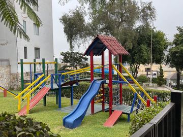 VENDO ACOGEDOR DPTO.  LOS ALAMOS SURCO 1ER PISO CON TERRAZA 3 DORM.
