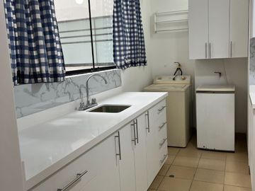 VENDO ACOGEDOR DPTO.  LOS ALAMOS SURCO 1ER PISO CON TERRAZA 3 DORM.