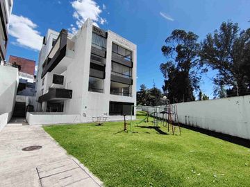 Vendo casa esquinera en Capelo Valle de los Chillos