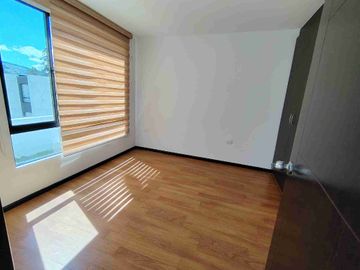 Vendo casa esquinera en Capelo Valle de los Chillos