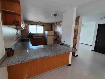 Vendo casa esquinera en Capelo Valle de los Chillos