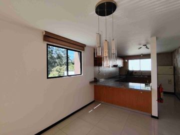 Vendo casa esquinera en Capelo Valle de los Chillos