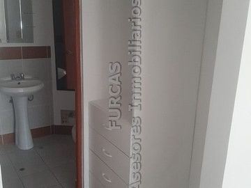 PRECIOSO Y MUY AMPLIO DUPLEX EN LINCE LIMITE CON SAN ISIDRO