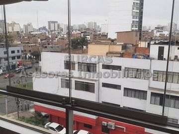 PRECIOSO Y MUY AMPLIO DUPLEX EN LINCE LIMITE CON SAN ISIDRO